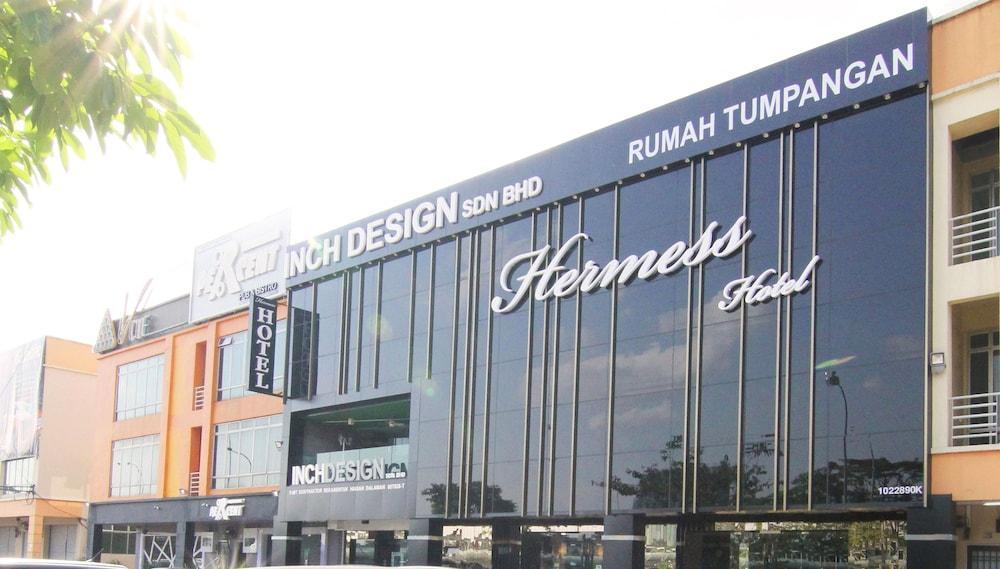 Hermess Johor